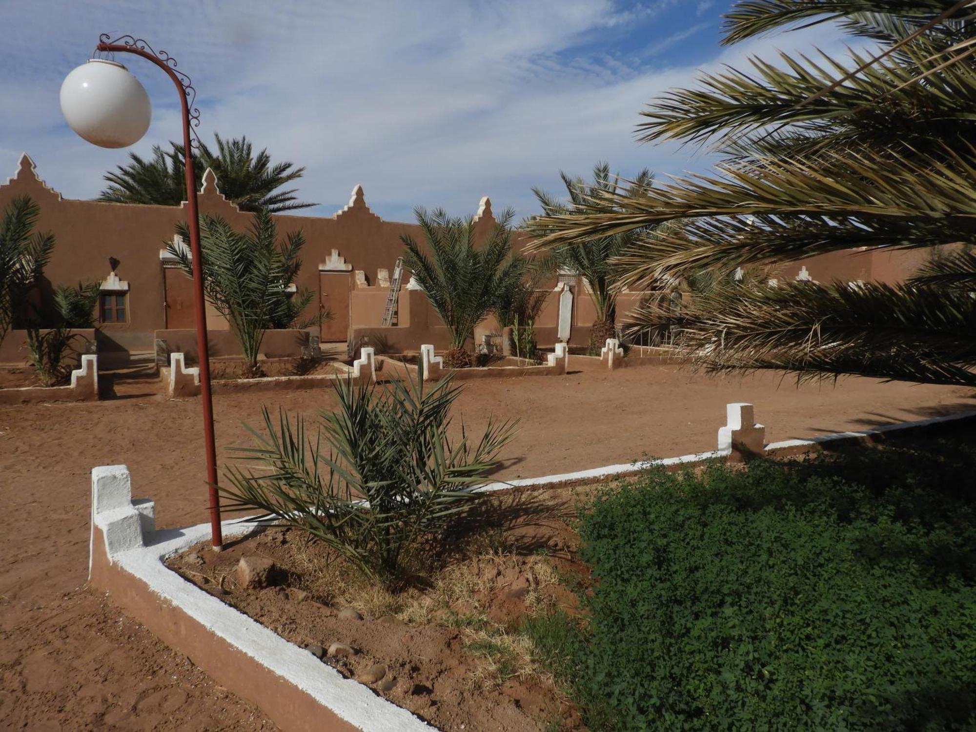 Hotel Carrefour Des Nomades Мхамид Номер фото