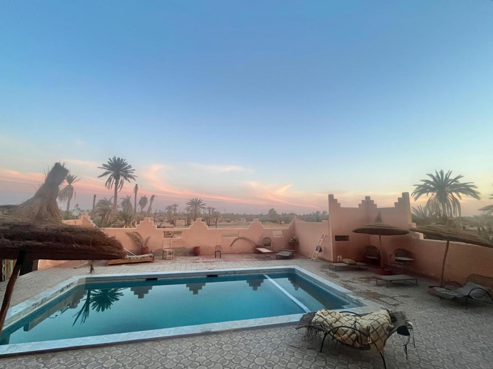 Hotel Carrefour Des Nomades Мхамид Экстерьер фото